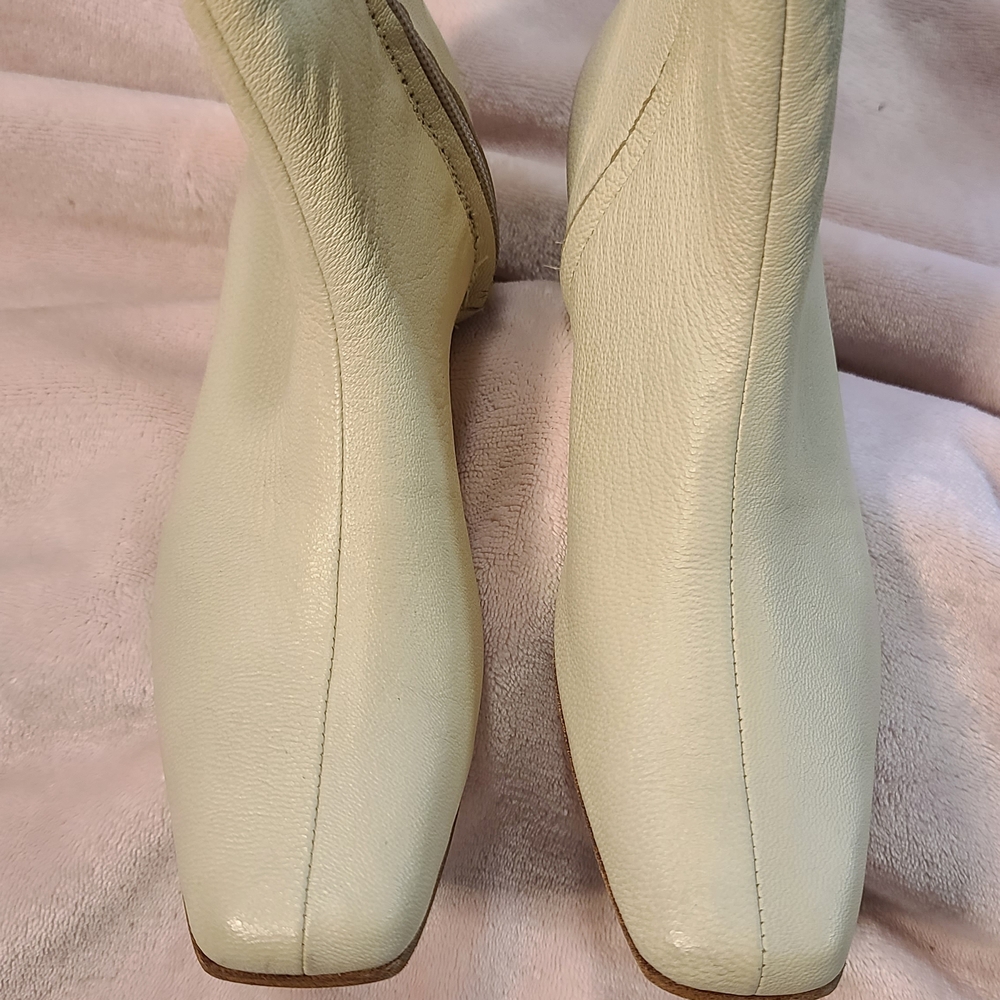 Anthropologie Huma Blanco Cream Ankle Boots